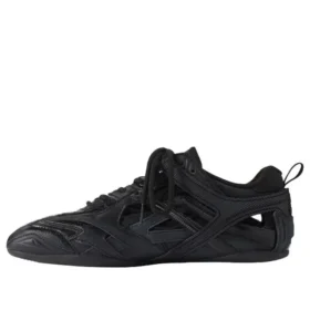 Drive Sneaker “Triple Black” 624344W2FN11000