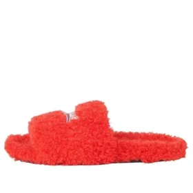 Furry Slides “Red” 654261W2DO16596