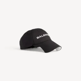 Logo cap in black/white