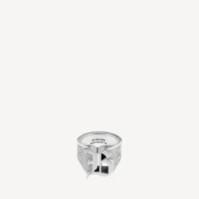 Melrose signet ring in antique silver Melrose signet ring in antique silver