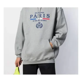 Men”s Balenciaga Chest Logo Crown Gray 570811TGV681300 Men”s Balenciaga Chest Logo Crown Gray 570811TGV681300