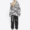 Men”s Balenciaga FW21 Off-Shoulder Jacket Gray 663004TKLD41240
