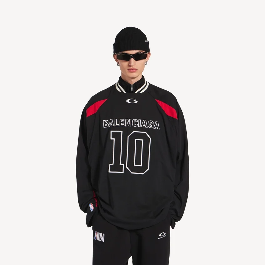 Men’s balenciaga | nba collaboration oversized long sleeve t-shirt in black/multicolor Men’s balenciaga | nba collaboration oversized long sleeve t-shirt in black/multicolor