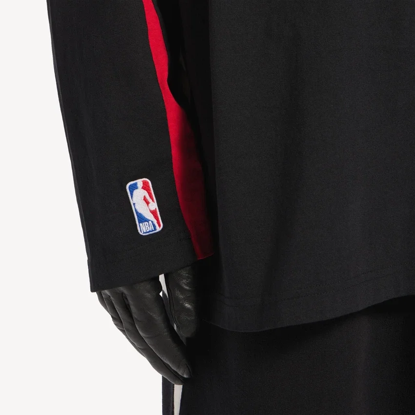 Men’s balenciaga | nba collaboration oversized long sleeve t-shirt in black/multicolor Men’s balenciaga | nba collaboration oversized long sleeve t-shirt in black/multicolor