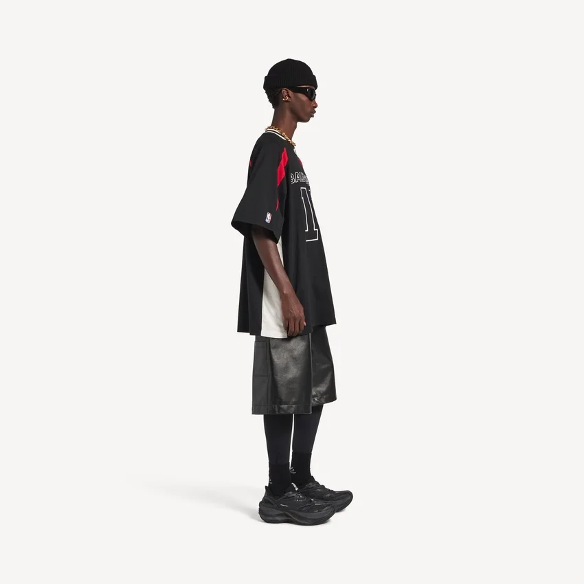 Men’s balenciaga | nba collaboration oversized t-shirt in black/multicolor Men’s balenciaga | nba collaboration oversized t-shirt in black/multicolor