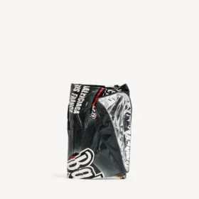 Men’s chips passport holder in black