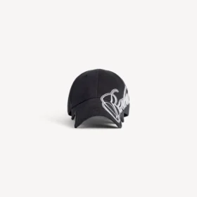 Men’s cursive cap in washed black