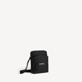 Men’s explorer crossbody pouch in black