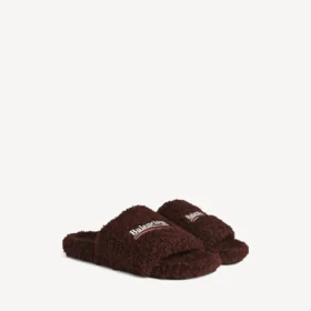 Men’s furry open mule in châtaigne