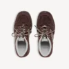 Men’s hamptons suede sneaker in dark brown/grey
