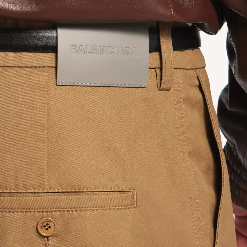 Men’s large chino pants in camel Men’s large chino pants in camel