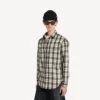 Men’s regular fit shirt in white/black Men’s regular fit shirt in white/black