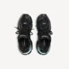 Men’s runner led sneaker in black Men’s runner led sneaker in black
