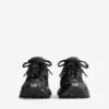 Men’s runner sneaker in black Men’s runner sneaker in black