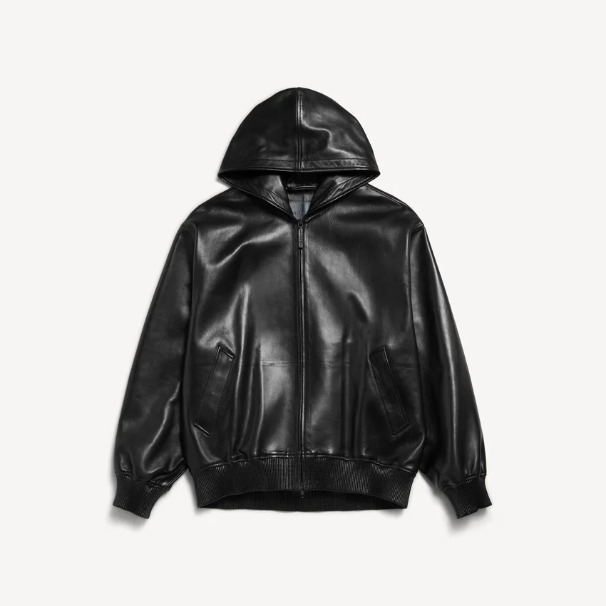 Men’s short hooded coat in black Men’s short hooded coat in black