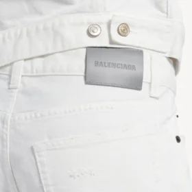 Men’s slim fit jeans in white
