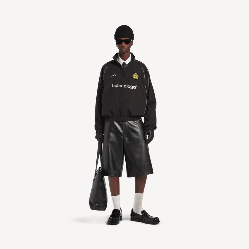 Men’s soccer tracksuit jacket in black Men’s soccer tracksuit jacket in black