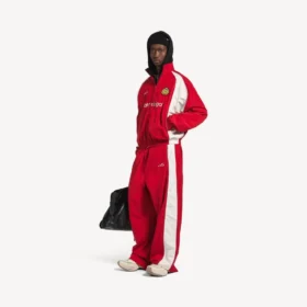 Men’s soccer tracksuit jacket in lipstick red
