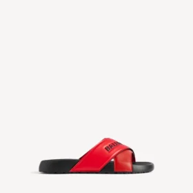Men’s sporty pool slide sandal in black/red