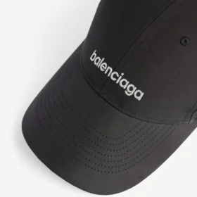 Men’s techwear cap in black