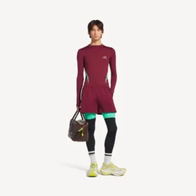 Men’s techwear fitted long sleeve top in burgundy/aqua