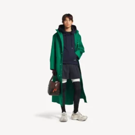 Men’s techwear shorts in navy/white