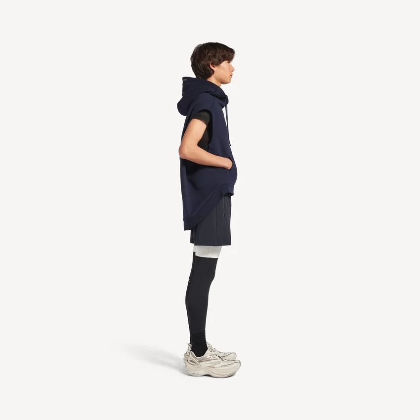 Men’s techwear shorts in navy/white Men’s techwear shorts in navy/white