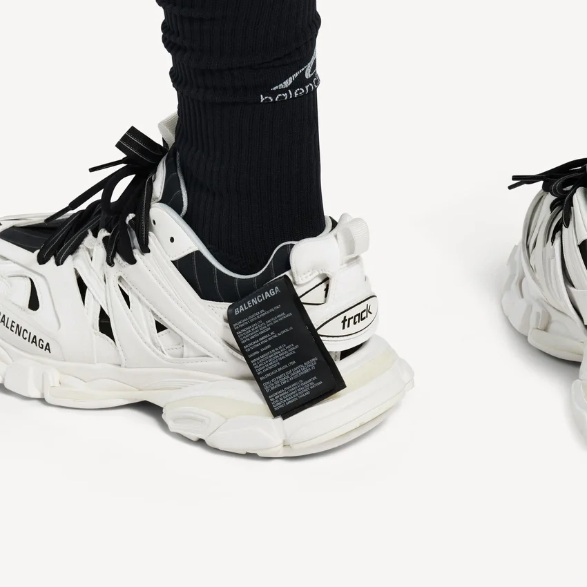 Men’s track shirt sneaker in white Men’s track shirt sneaker in white