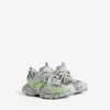 Men’s track signature sneaker in grey/neon yellow