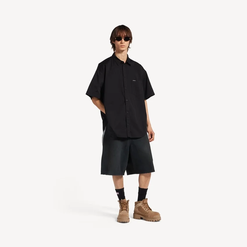 Men’s workwear short sleeve shirt in black Men’s workwear short sleeve shirt in black