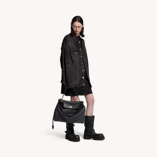Rodeo handbag large grained calfskin in black Rodeo handbag large grained calfskin in black
