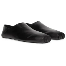 Soft Calf-Leather Square-Toe Slip On “Black” 702072WBDH11000