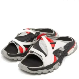 Track 2.0 Slides “White Black Red” 618083W2FL11560