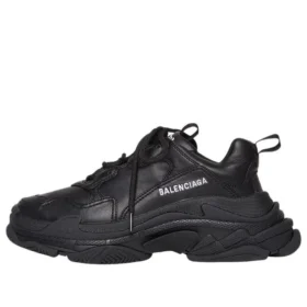 Triple S “Black” 524039W2FA51000