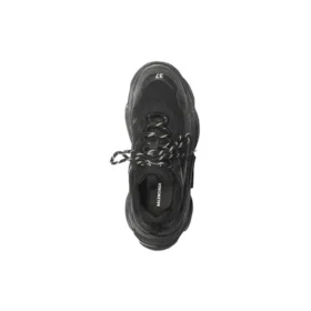 Triple S “Distressed Black” 531388W09O11000