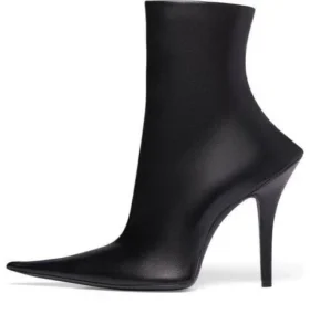 Witch 110mm Booties “Black Sheepskin” 747603WBCW01000