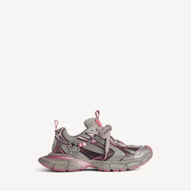 Women’s 3xl gradient sneaker with charms in grey/pink