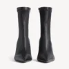 Women’s avenue bootie in black Women’s avenue bootie in black