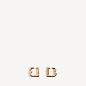 Women’s b earrings in shiny gold
