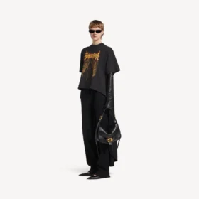 Women’s balenciaga sacra cœur train t-shirt in black