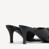 Women’s city sandal in black Women’s city sandal in black