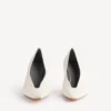 Women’s duchesse pump in white snow