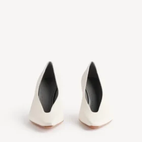 Women’s duchesse pump in white snow