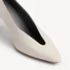 Women’s duchesse pump in white snow
