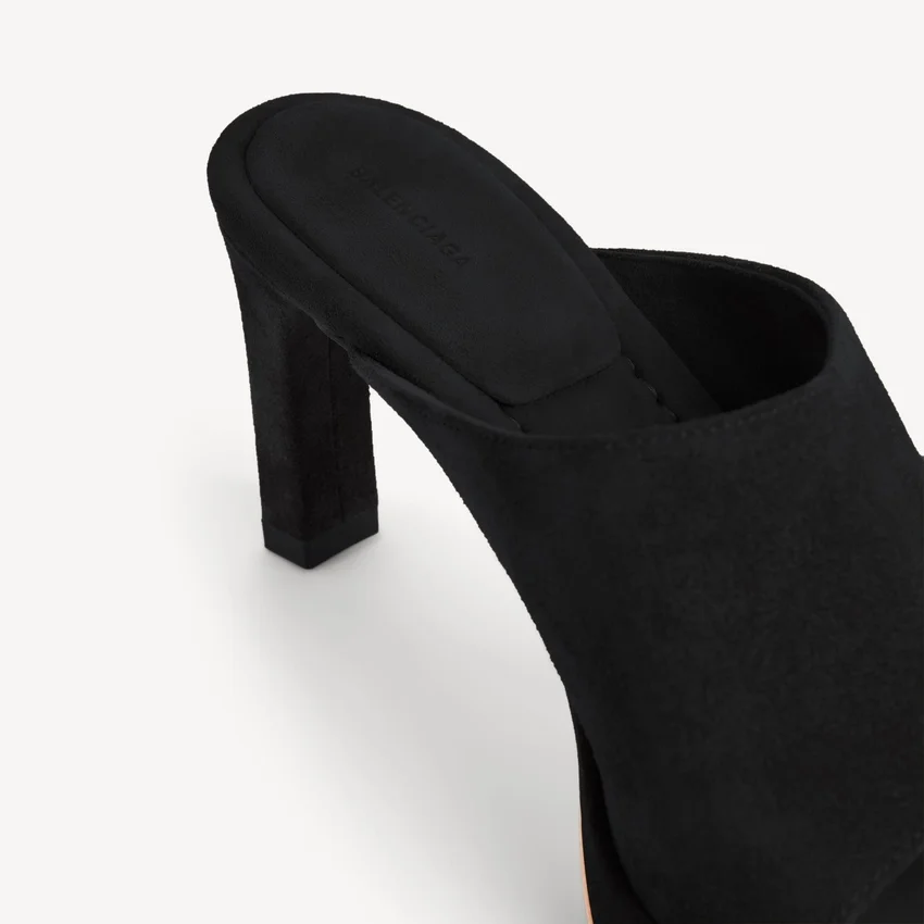Women’s fargo mule in black Women’s fargo mule in black