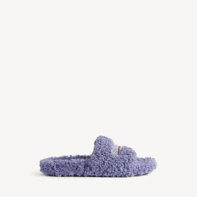 Women’s furry open mule in hortensia/crystal/red Women’s furry open mule in hortensia/crystal/red