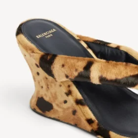 Women’s gaeta wedge thong in leopard