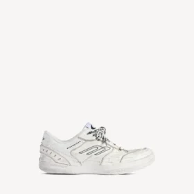 Women’s hamptons medium worn-out sneaker in white