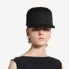 Women’s hat in black Women’s hat in black