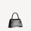 Women’s hourglass handbag small in black